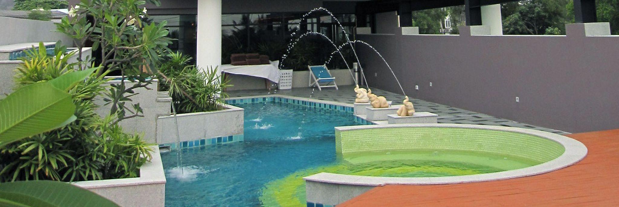 The Sez Hotel Bangsaen Buitenkant foto